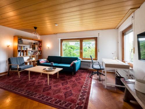 Heidenheim an der Brenz Apartment | Sunroom 2 Bed Apartment West Town B17