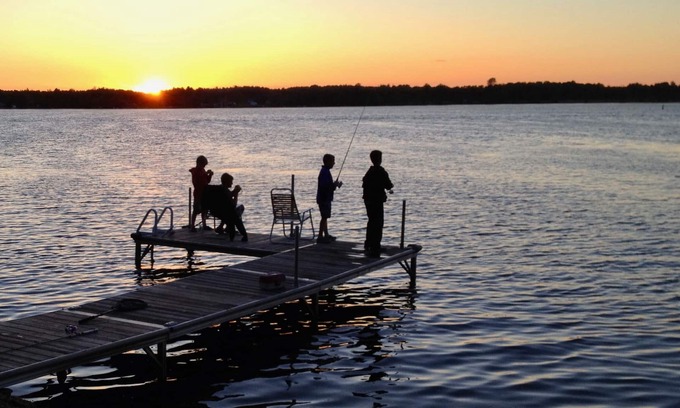 Kirkfield Cottage | #Sunset Beginnings on the TrentSevern w/boathouse suite
