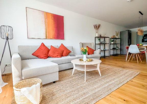 Memmingen Apartment | Sunset Club - SUITE L Balkon - Küche - Parkplatz