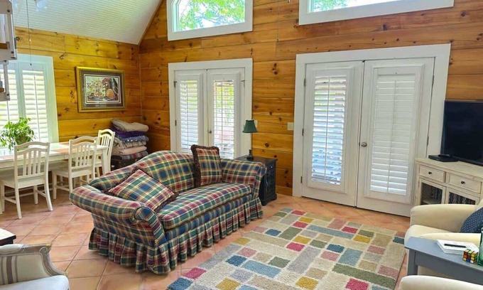 Newberry Shores Cabin | Sunset Cove Cabin Sum