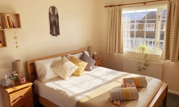 Kingsbridge House | Sunset House, Kingsbridge