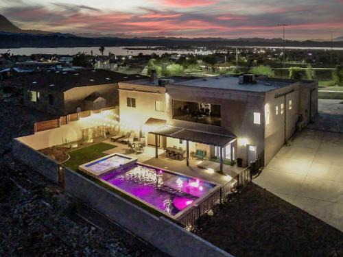 Lake Havasu City House | Sunset Oasis 7 Bedroom Family