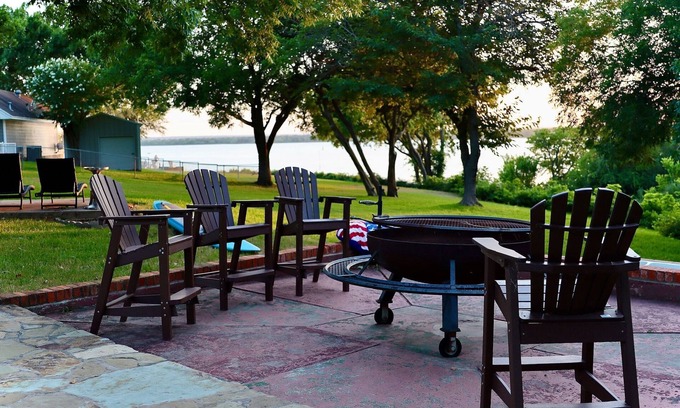 Lake Whitney House | Sunset Paradise at Lake Whitney with hot tub and lake access