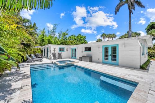 Bay Isle House | Sunset West - 3360