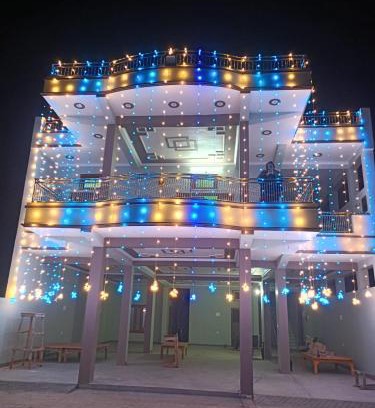 Bansgaon House | Sunshine homestay