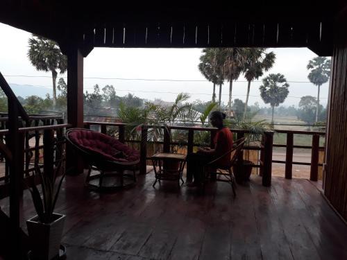 Kampot Hotel | Sunshine Hotel Kampot