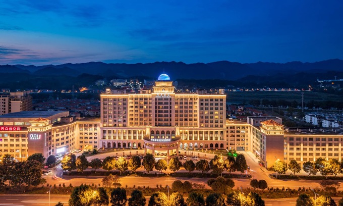 Yongding Hotel | Sunshine Hotel Zhangjiajie