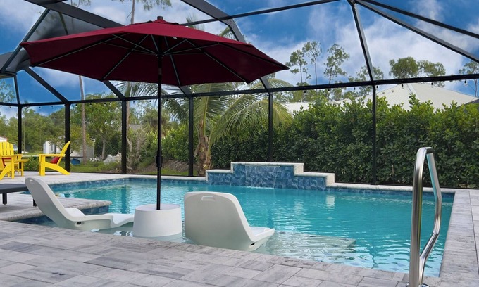 Bonita Springs House | Sunshine, Serenity & a gorgeous Saltwater Pool—All at Casa Bonita Florida