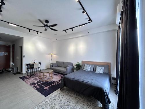 Shah Alam Apartment | Sunsuria Forum SOHO by Amani Home Free Wifi 200mbps, Netflix