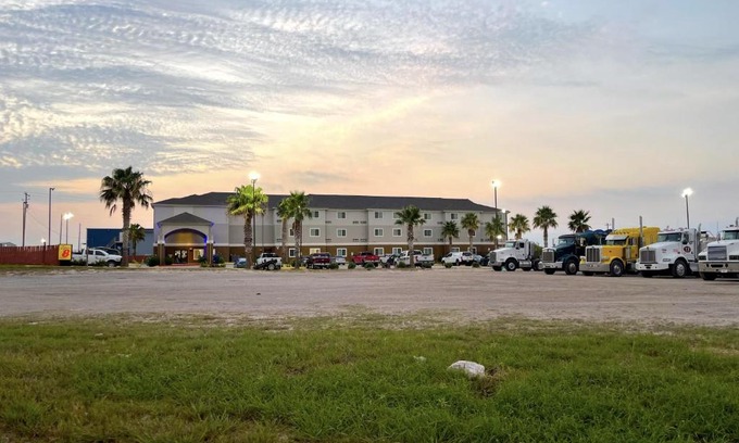 Kenedy Hotel | Super 8 by Wyndham Kenedy