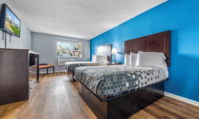 Portsmouth Hotel | Super 8 by Wyndham Portsmouth - Norfolk