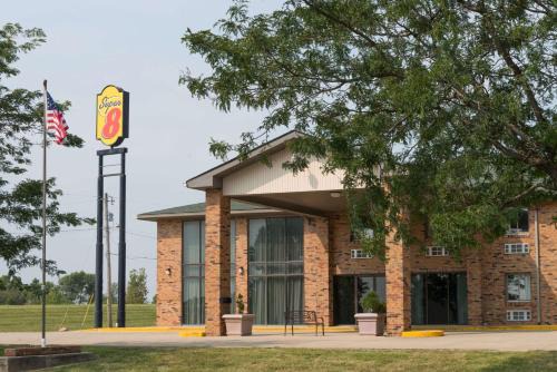 Staunton Hotel | Super 8 by Wyndham Staunton