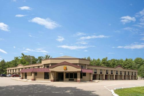 West Greenwich Hotel | Super 8 by Wyndham West Greenwich/Providence