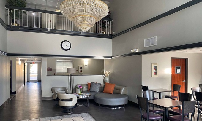 Weatherford Hotel | Super 8 by Wyndham Weatherford