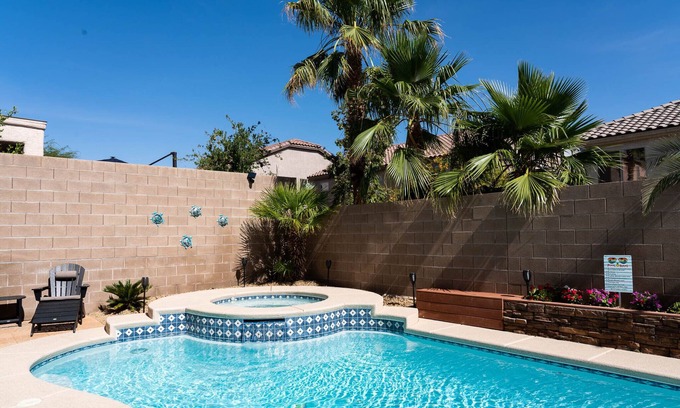 Paradise Hills House | SUPER Clean Vegas area home with EV charger, private heated saltwater pool & spa