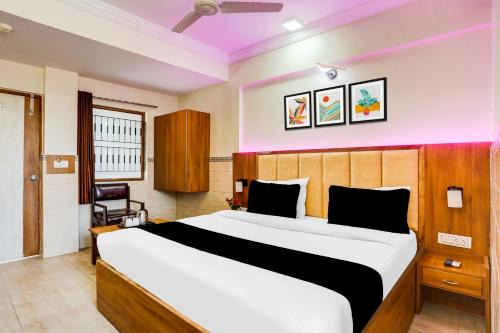 Ahmedabad Hotel | Super Collection O Ahmedabad Airport Formerly Hotel Runway Inn