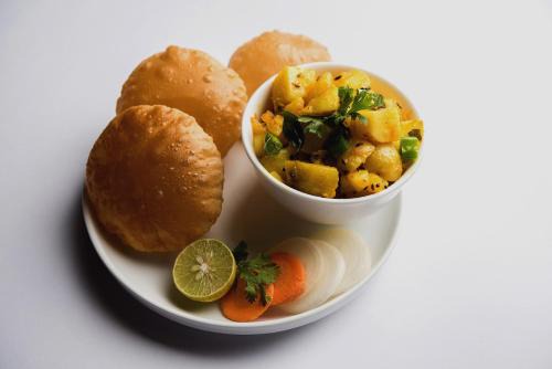 Vijayawada Hotel | Super Hotel O Ramavarapadu Near PVR Icon