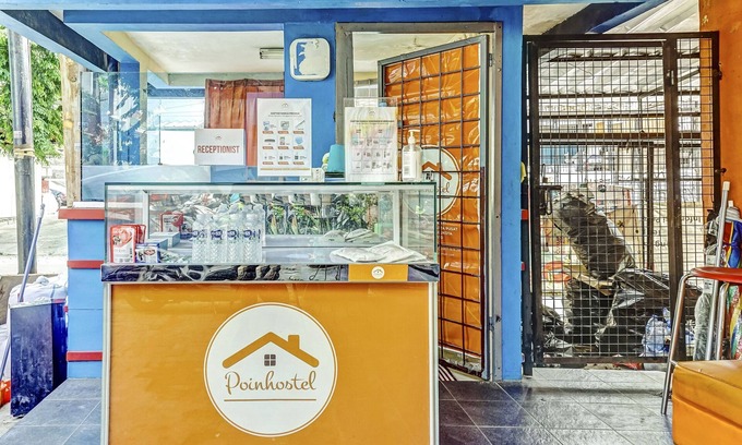 Cideng Hotel | Super OYO 90692 Point Hostel