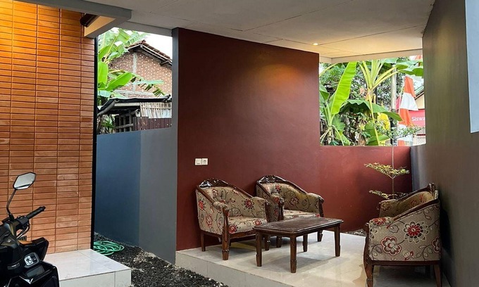 Purbalingga Hotel | Super OYO 93514 Rubina Syariah Hotel