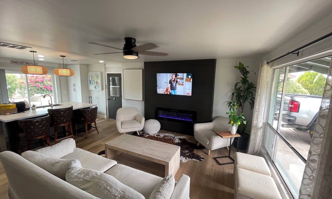 Sun City House | Super Sweet Brand New Remodel in the Best location A Must See. Pet Friendly