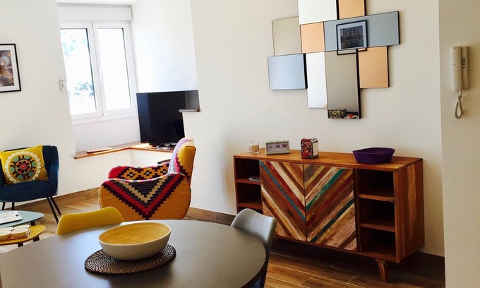 Vilanova I la Geltru Apartment | SUPERB APARTMENT FACING THE SEA DONE AGAIN ON NEW 1ST FLOOR