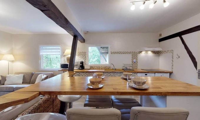 Talmas Apartment | Superb apartment in a stable for 10 people