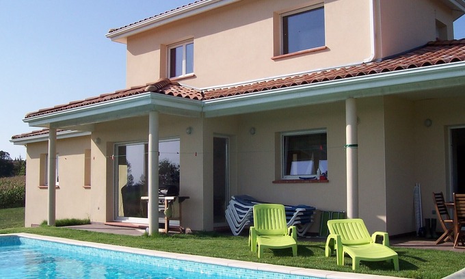 Catonvielle Villa | Superb architect house with private pool in Gers countryside