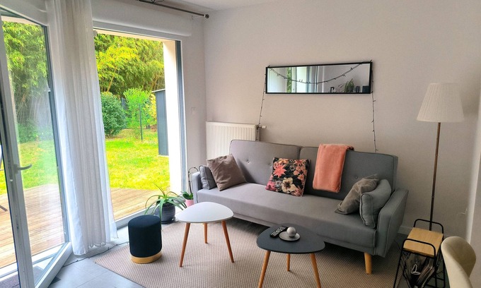 Villenave-d'Ornon Apartment | Superb ground floor apartment with garden in quiet residence