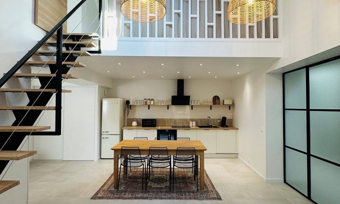 Larchant House | Superb house in the heart of Larchant. Pets welcome!