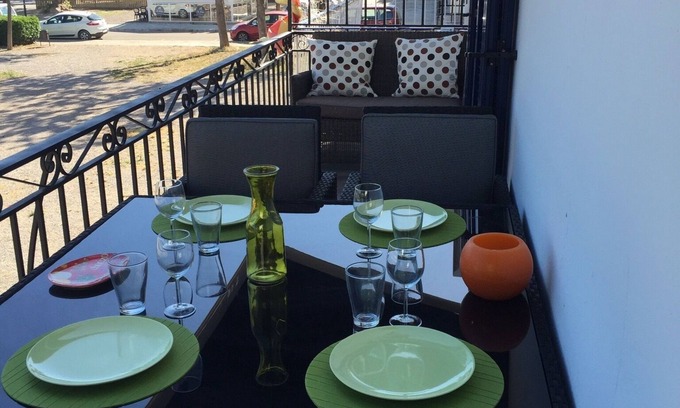 Vilanova I la Geltru Apartment | SUPERB SEAFRONT APARTMENT