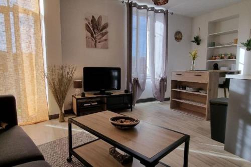 Saint-Junien Apartment | Superbe appartement avec parking