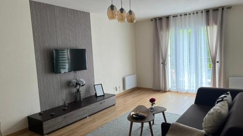 Sablon Apartment | Superbe Appartement tout équipé, Coins cosy à Metz gare, 50M2, Parking privé, Balcon, 2p