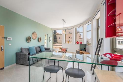Kerem HaTeimanim Apartment | Superbe APT avec terrasse très proche de la mer !