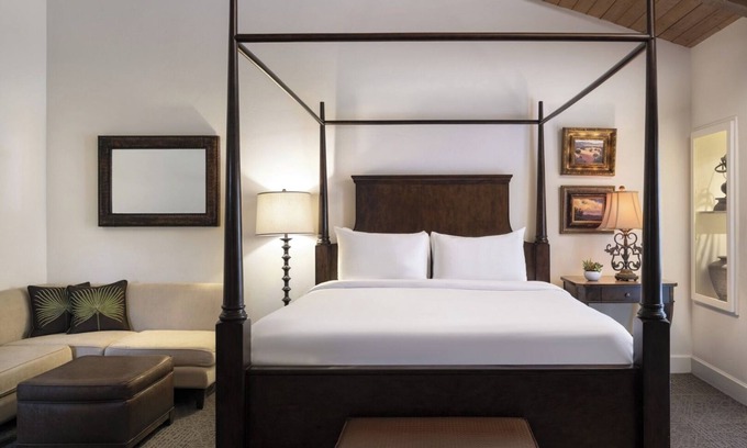 Borrego Springs Hotel | Superior Corner Room, La Casa Del Zorro, Desert Resort, High-end Spa Treatments