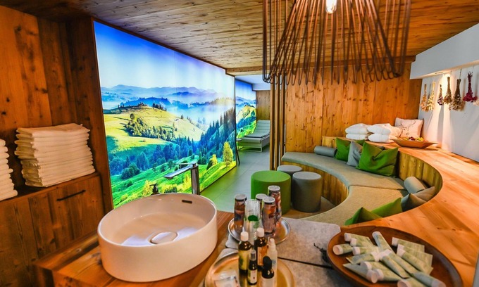 Uebelbach Apartment | Superior room Franz with breakfast - Pension Herti
