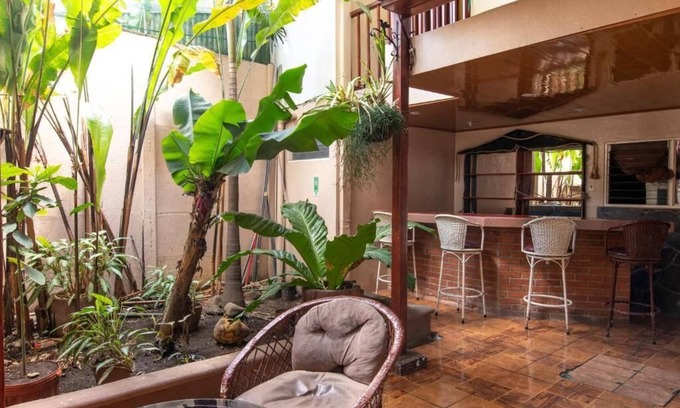 Amon House | Sura Bed and Breakfast