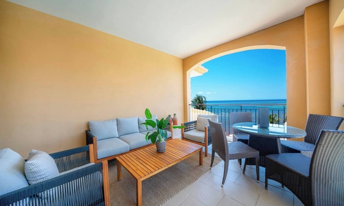 Downtown Condo | Surf 405, Condo - LUX Oceanview 3BR - At El Faro