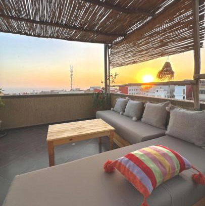 Tamrhakht Cabin | Surf & bask HOME