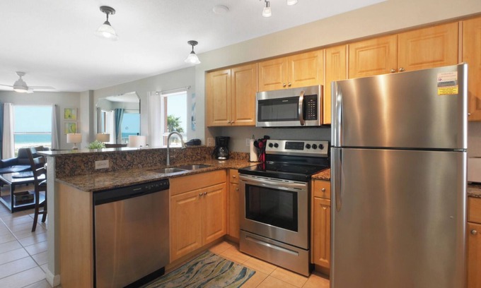 Treasure Island Condo | Surf Beach 506 - Spectacular Sunsets - Beach Front
