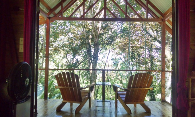 Bocas del Toro Cabin | Surf Break At Paunch: Enjoy The Surf And Tree House Views In Our Tree Cabin