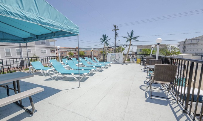 Wildwood Hotel | Surf Comber Motel