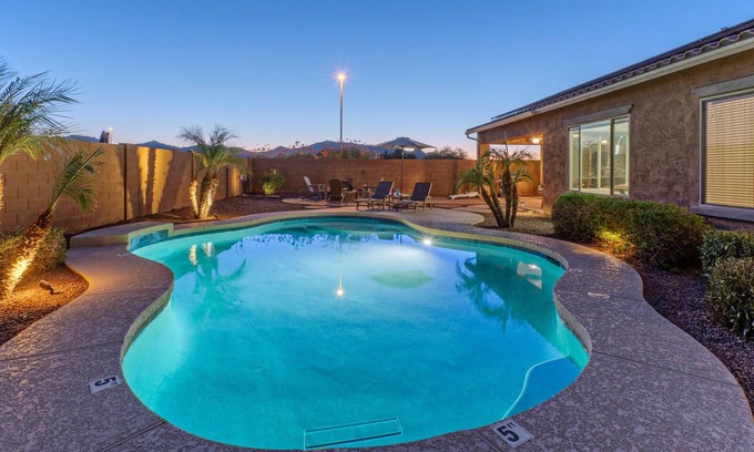 Surprise Farms House | Surprise: One Story, Mt VIEWS, Games, Pool w/Optional Heat, Spa, Outdoor Wood Fireplace & Gas Grill