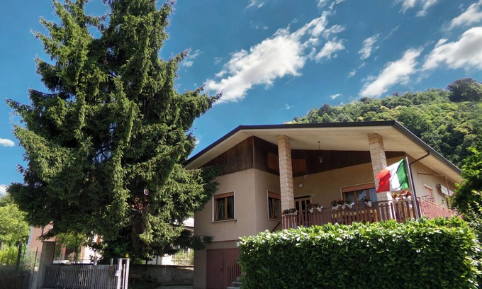San Giovanni Ilarione Ski Chalet | Surrounded by nature, Casa al Pino is ready to welcome you!