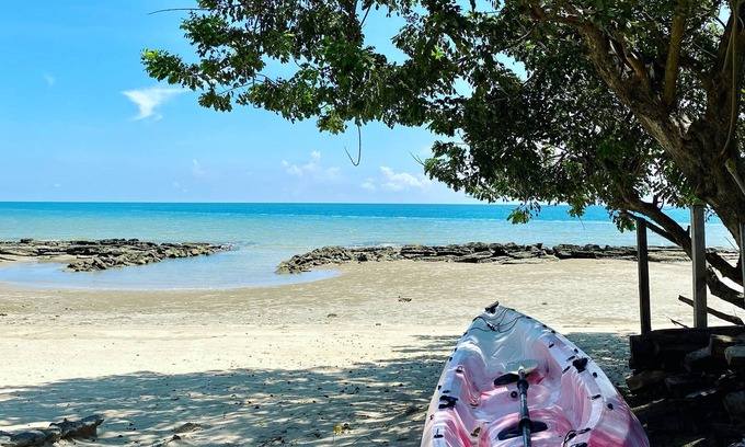 Aborlan Bed & Breakfast | Surya Beach Resort Palawan