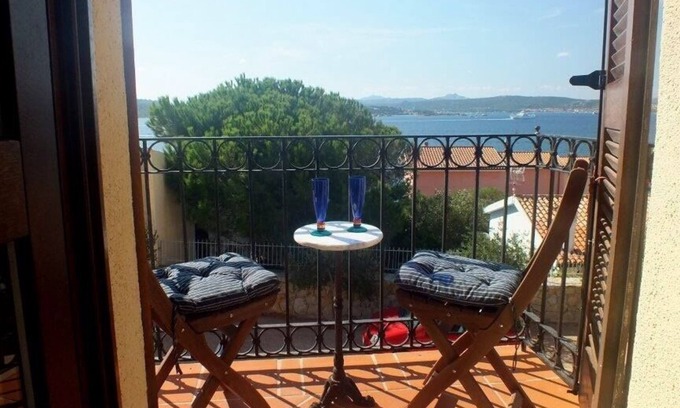 La Maddalena Apartment | Suspended between sea and sky