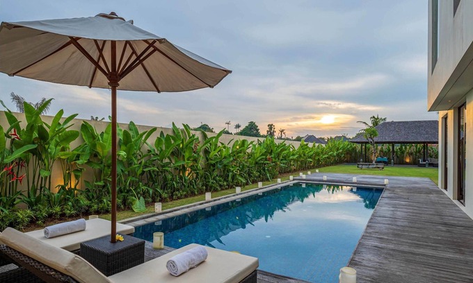 Ketewel Villa | Svarga 3 Bed Beachfront Brand New Stylish Private Pool Villa, Lawn & Gazebo
