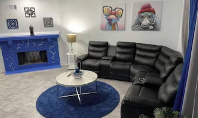 Tall Timbers - Brechtel House | Swanky New Orleans House with lots of space 5mins from downtown