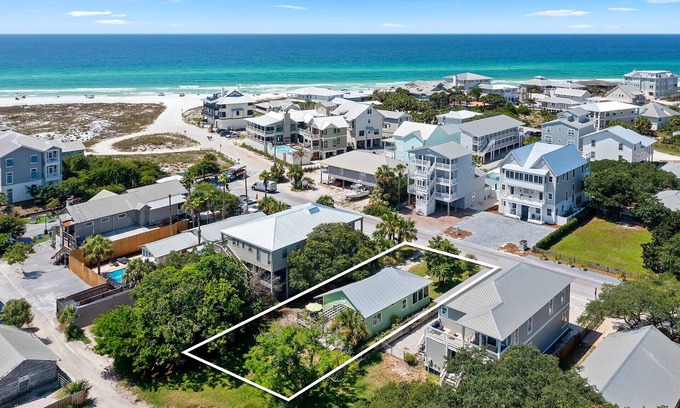 Grayton Beach House | Sweaty Palms - Grayton Beach, Close to the Red Bar, Steps to the Beach!