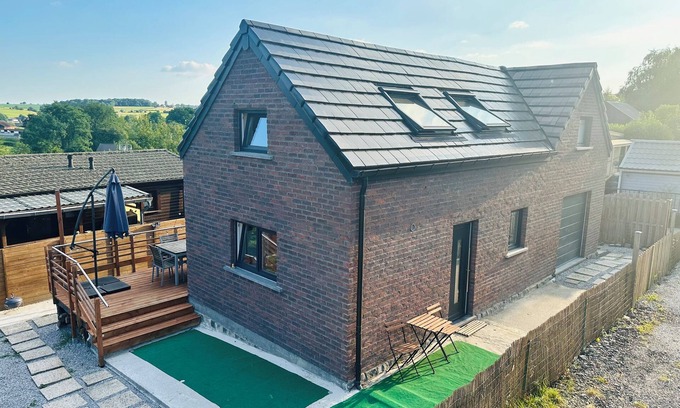 Froidchapelle House | Sweet Home, a 5 min de Lac et les Activités! Maison Idéal Pour les Vacances