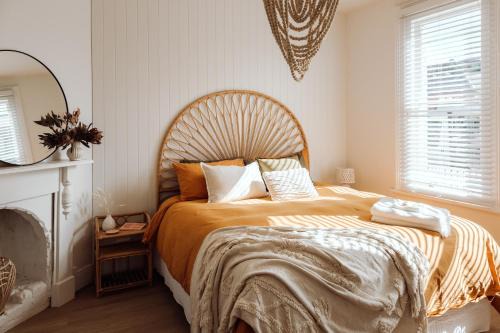 Burnie House | Sweet Home Alexander